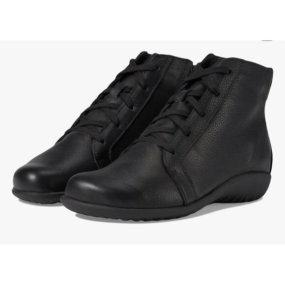 Naot Patu Boots Black Soft Leather Size 6 US 37 EU NIB Comfy Arch Support